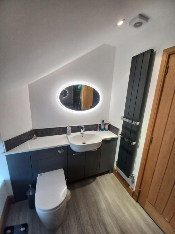Telford Escape Apartment เอลจิน ภายนอก รูปภาพ